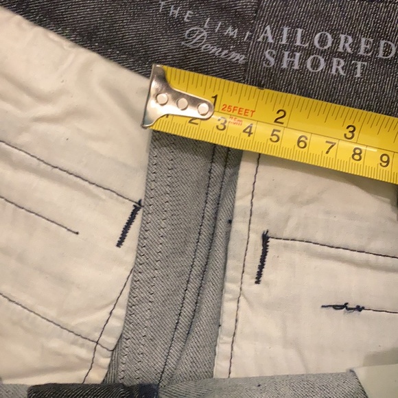 NWT - The Limited Altered “Tailored” Denim Shorts - Picture 8 of 11